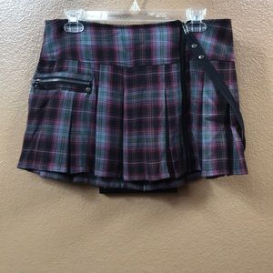 Plaid mini skirt
